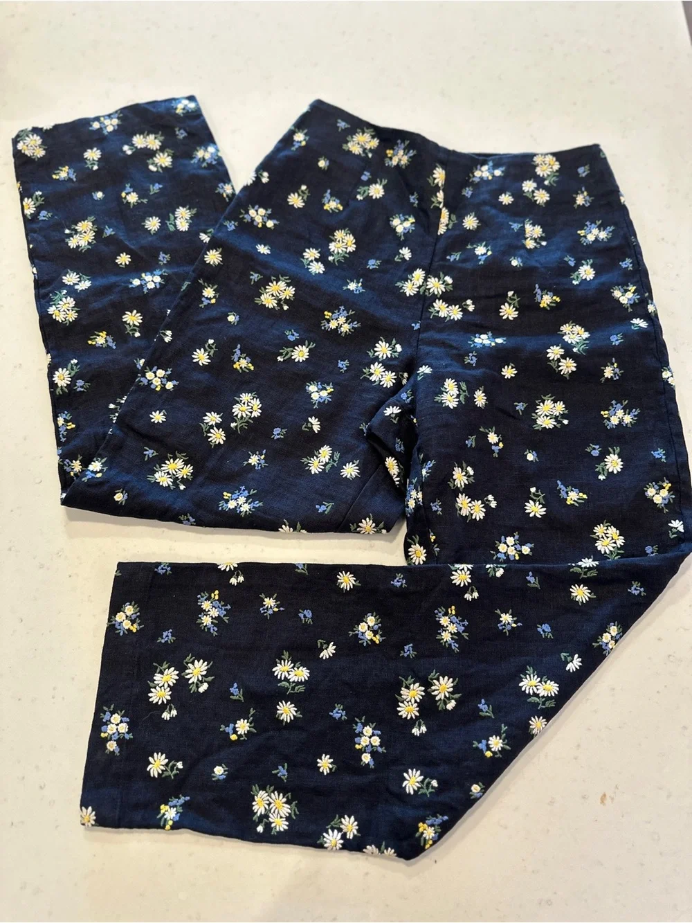 NWOT Reformation Navy Blue Floral Linen Pants Size 0 Cropped Summer Premium